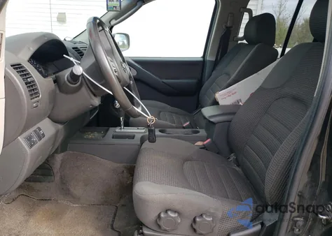 2005 Nissan Frontier Crew Cab Le из США, поврежденный, VIN 1N6AD07U35C418752